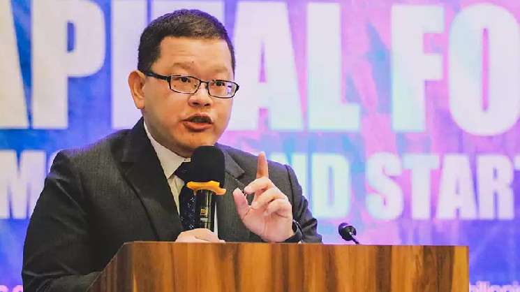 Комиссар SEC Филиппин Келвин Лестер Ли: «Мы открыты для блокчейна и инноваций»